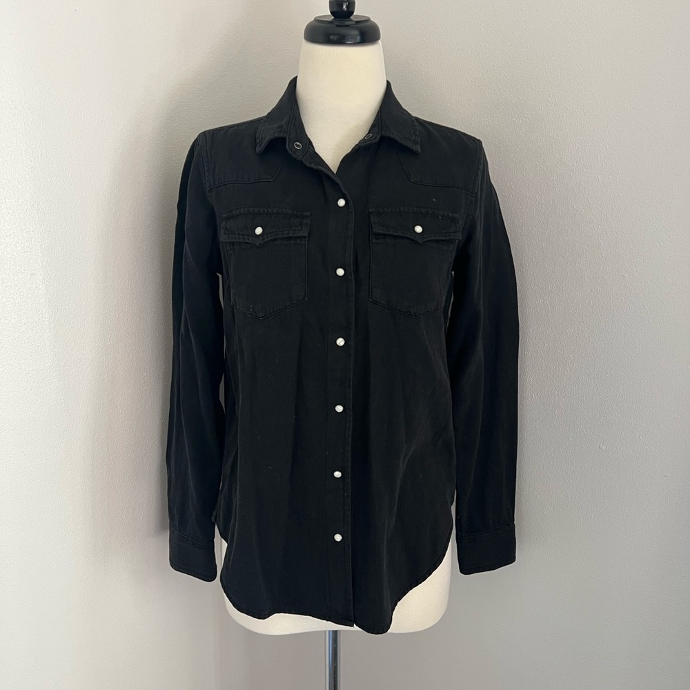 Old Navy Snap Up Denim Top